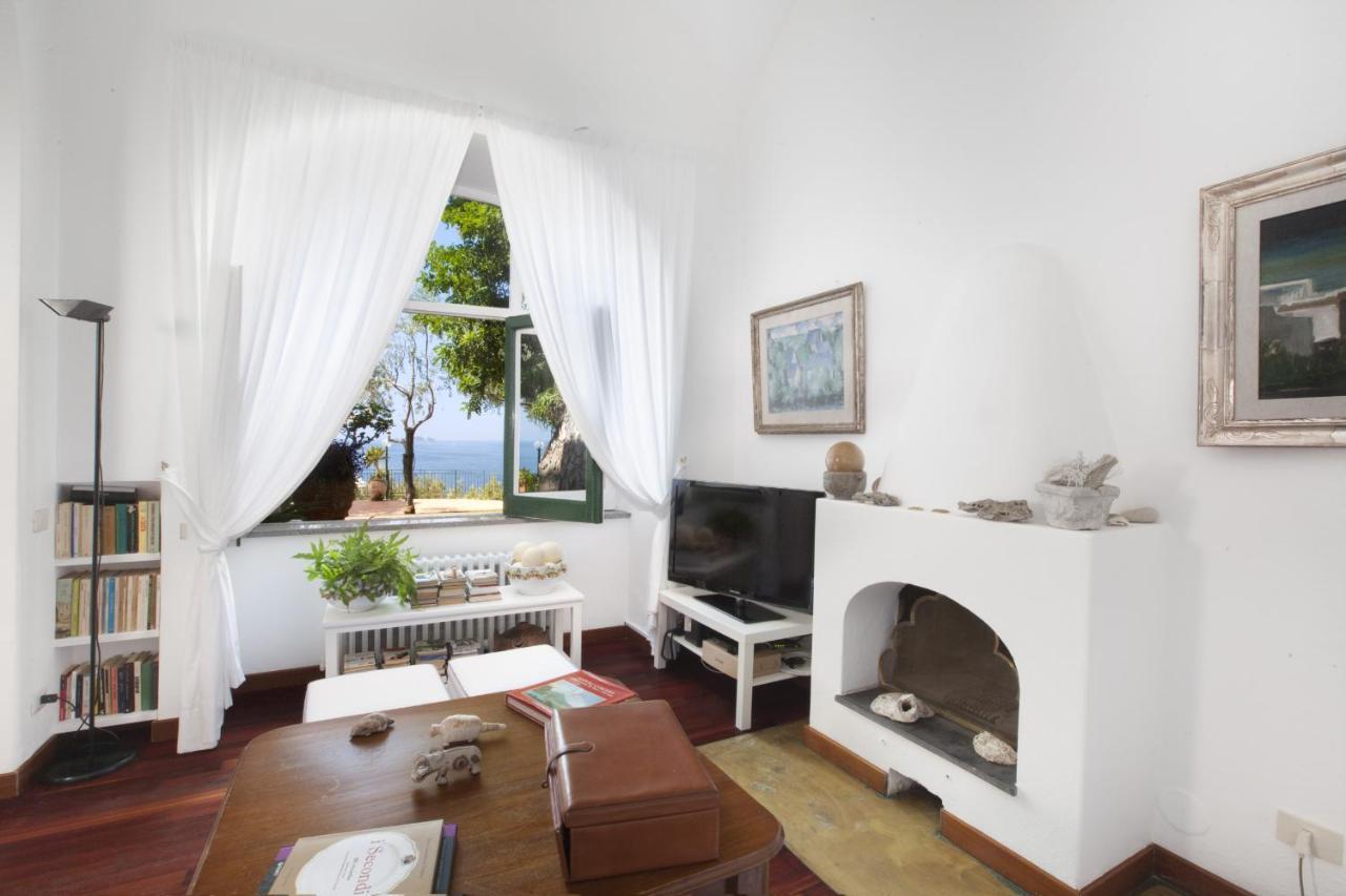 Amore Rentals - Villa Lo Scoglio โปซิตาโน ภายนอก รูปภาพ
