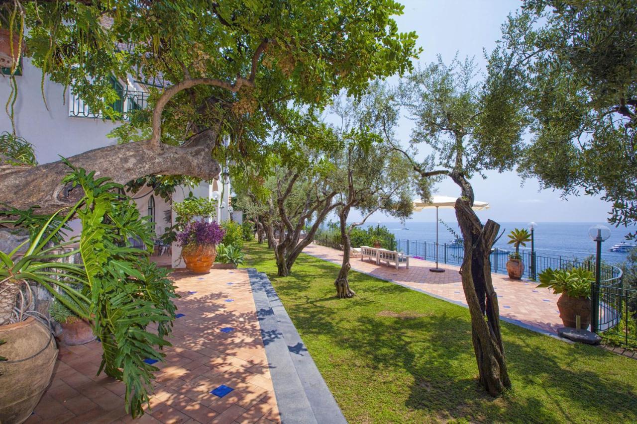 Amore Rentals - Villa Lo Scoglio โปซิตาโน ภายนอก รูปภาพ