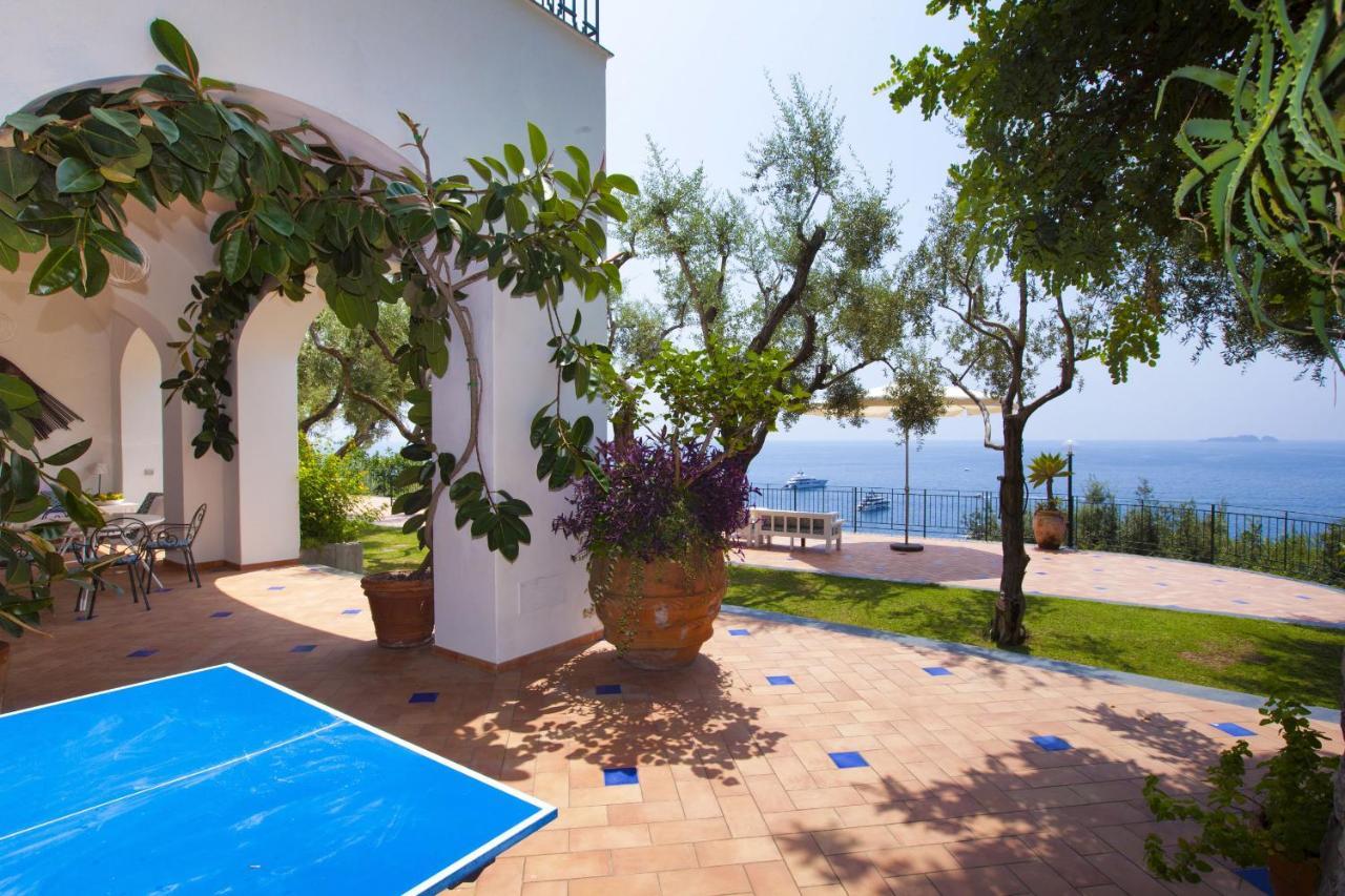 Amore Rentals - Villa Lo Scoglio โปซิตาโน ภายนอก รูปภาพ
