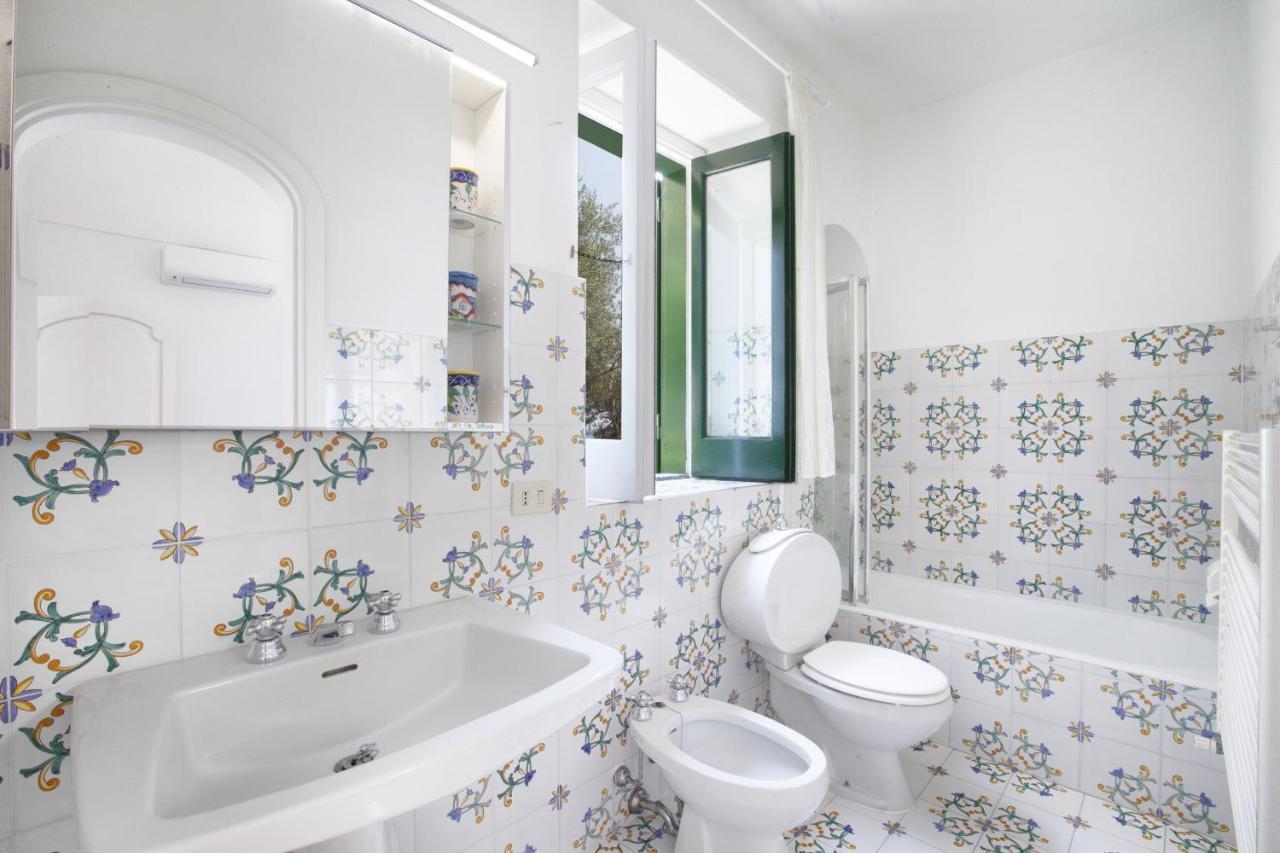 Amore Rentals - Villa Lo Scoglio โปซิตาโน ภายนอก รูปภาพ